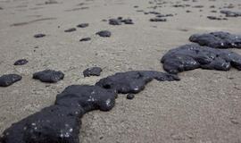 Iš avariją prie Naujosios Zelandijos krantų patyrusio laivo išsiliejo 100 tonų naftos produktų