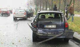 Ūkanotą šeštadienį dužo "Renault"