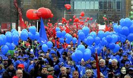 Briuselyje rengiama masinė demonstracija prieš taupymo priemones