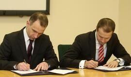 "Klaipėdos nafta" pasirašė pirmąją sutartį dėl dujų tiekimo iš būsimojo terminalo