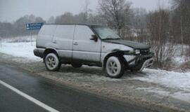 Sningant pasipylė avarijos