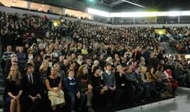 Ansamblio "Žuvėdra" koncertas "Švyturio" arenoje