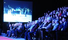 Ansamblio "Žuvėdra" koncertas "Švyturio" arenoje