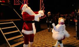 Klaipėdoje įžiebta Kalėdų eglė