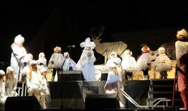 Klaipėdoje įžiebta Kalėdų eglė