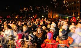 Klaipėdoje įžiebta Kalėdų eglė