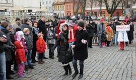 Šeimų varžybos Kalėdų Senelio taurei laimėti