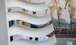 Smiltynėje atidengtas paminklas "Albatrosas"