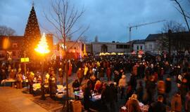 Klaipėdoje įžiebta Kalėdų eglė