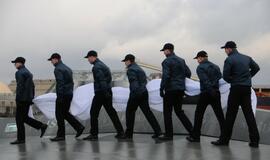 Smiltynėje atidengtas paminklas "Albatrosas"