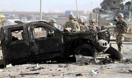 Kariškiui Afganistane pradėjus šaudyti, žuvo 4 prancūzų kariai, 16 sužeista