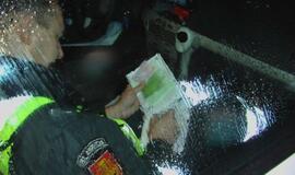 Girti vairuotojai daužė automobilius