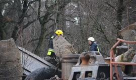 Smiltynėje iškeltas po betono blokais žuvęs žmogus