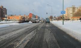 Žiema į darbą pašaukė kelių valytojus