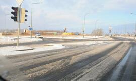 Žiema į darbą pašaukė kelių valytojus