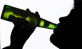 Vaikų ir paauglių alkoholizmas - skaudi problema egzistuoja. Kaip išspręsti?