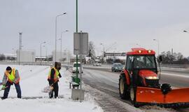 Žiema į darbą pašaukė kelių valytojus