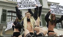 "Femen" surengė akciją prie Tarptautinės ledo ritulio federacijos būstinės