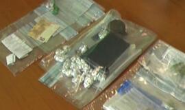 Jaunuoliai įtariami platinę kanapes kurortuose