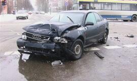 Per susidūrimą išsiskleidė 4 oro pagalvės