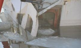 Uoste ties krantine nuskendo žemsiurbė