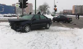 Per susidūrimą išsiskleidė 4 oro pagalvės