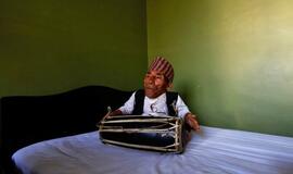 54,6 cm ūgio nepalietis - mažiausias žmogus pasaulyje