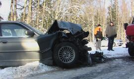 Klaipėdos rajone jaunuolis sudaužė BMW
