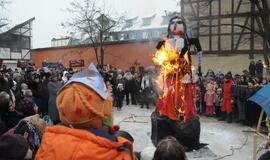 Į Užgavėnes – ir per lietų