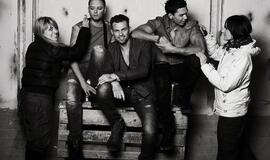 Grupės "Pikaso" fotosesija delfinariume