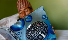 54,6 cm ūgio nepalietis - mažiausias žmogus pasaulyje