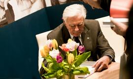 Knygų mugė sutraukė minią skaitytojų