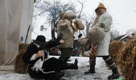 Į Užgavėnes – ir per lietų