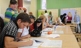 Užsienyje įgytą kvalifikaciją vertins aukštosios mokyklos