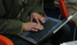 Vilniuje iš Turkijos pilietės atimtas nešiojamasis kompiuteris