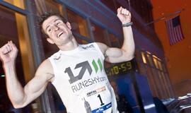 Vokietis septintą kartą iš eilės laimėjo bėgimą dangoraižio "Empire State Building" laiptais