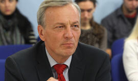 Kai kriminalas vizgina politiką