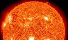 Ketvirtadienį Žemę pasieks didelė Saulės audra