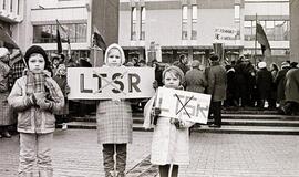 Kovo 11-oji: vardadieniai, dangaus kūnai, istorija