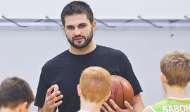 Linas Kleiza pelnė 10 taškų, "Raptors" pralaimėjo "Bucks" krepšininkams