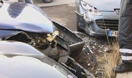 Neatidumo kaina - trys automobiliai