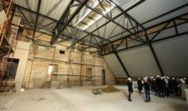 Teatro rūmus apžiūrėjo būrys klaipėdiečių