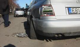 Girtas jubiliatas daužė "Audi" automobilius