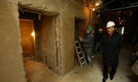 Teatro rūmus apžiūrėjo būrys klaipėdiečių