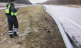 Iš paskaitų skubėjo namo, bet užklupo liūtis