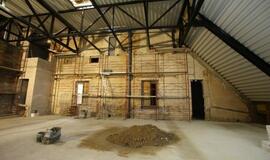 Teatro rūmus apžiūrėjo būrys klaipėdiečių