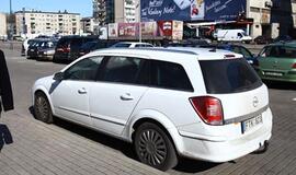 Policija gatvėse - be spalvų