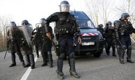 Prancūzija: "estų gaujos" nariai nuteisti kalėti nuo 5 iki 12 metų