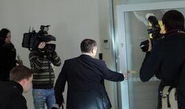 "Snoro" žlugimą tiriančiai Seimo komisijai liudiję asmenys nuo komentarų susilaikė