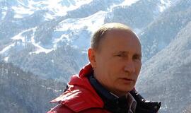 Vladimiras Putinas oficialiai paskelbtas Rusijos prezidento rinkimų nugalėtoju